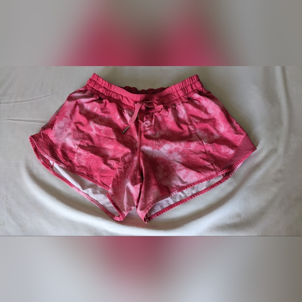 Lululemon Tracker shorts